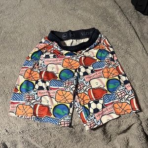 Vineyard Vines Shorts Boys Medium